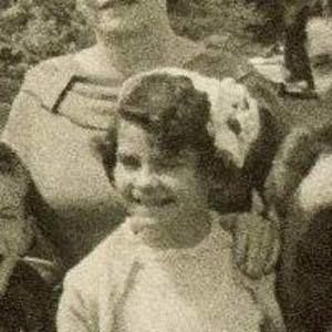 Meet your Posher, Carrie